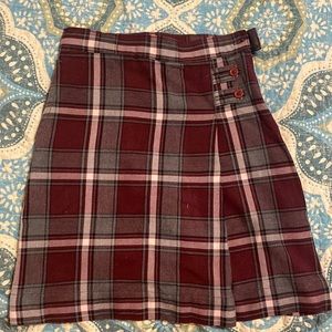 School Uniform Girls Plaid Pleated Skirt Below the Knee